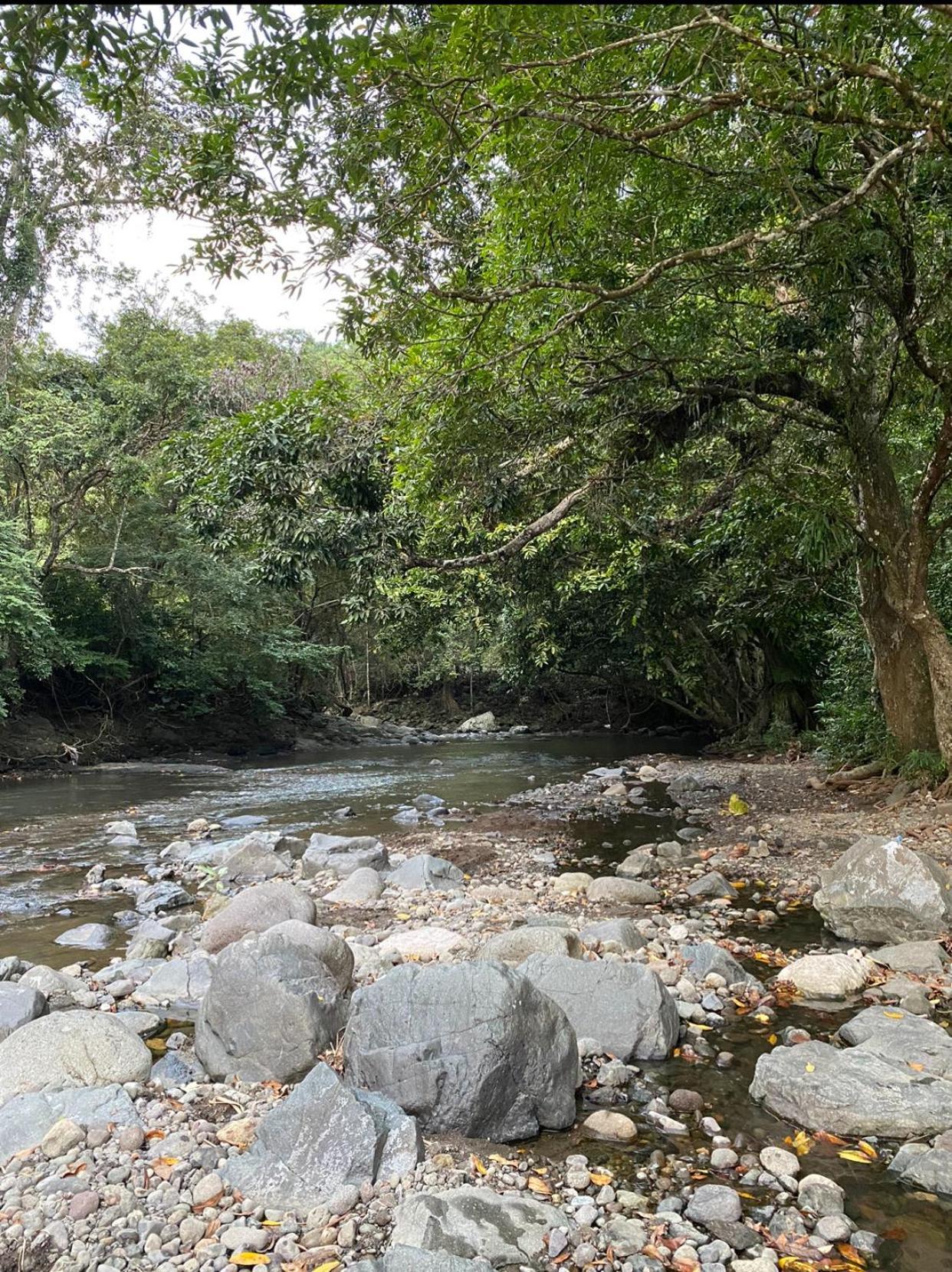 Hakata Lejja Near Natural Hot Spring Batu-Batu Экстерьер фото